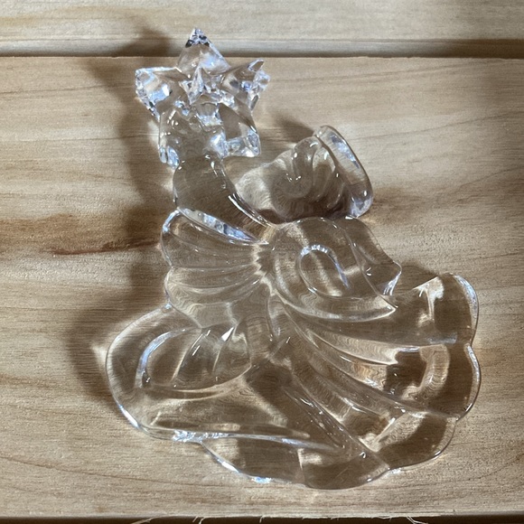 Mikasa Cherub Star Crystal Ornament with Red Suede Bag - Picture 2 of 4